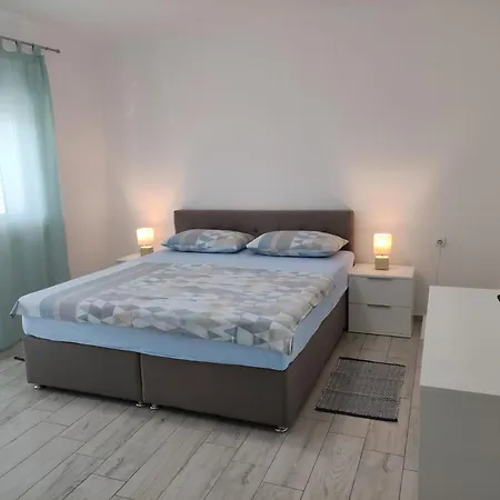 Juresko Apartment
